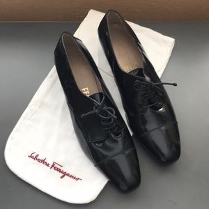 Leather charole, original Ferragano, never used